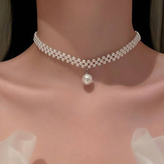 Pearls necklace