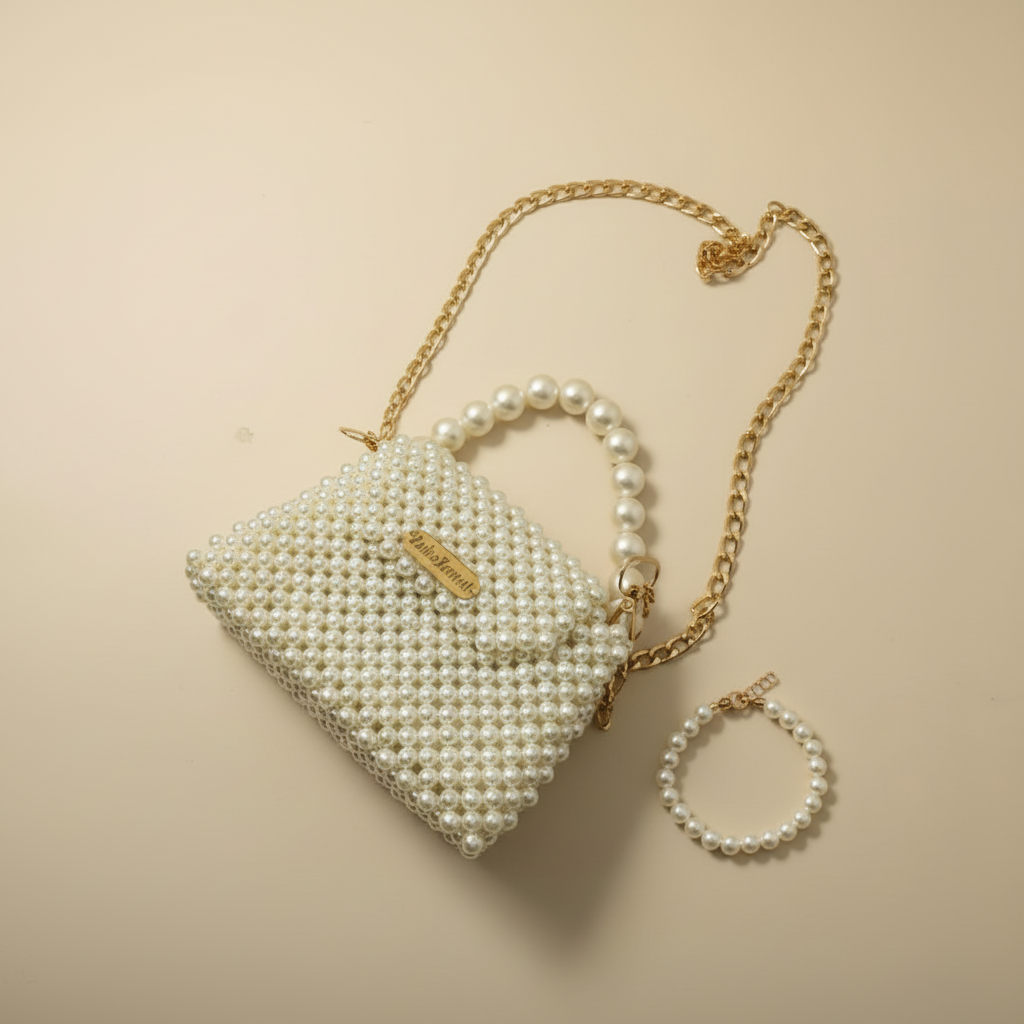 Faux pearls bag