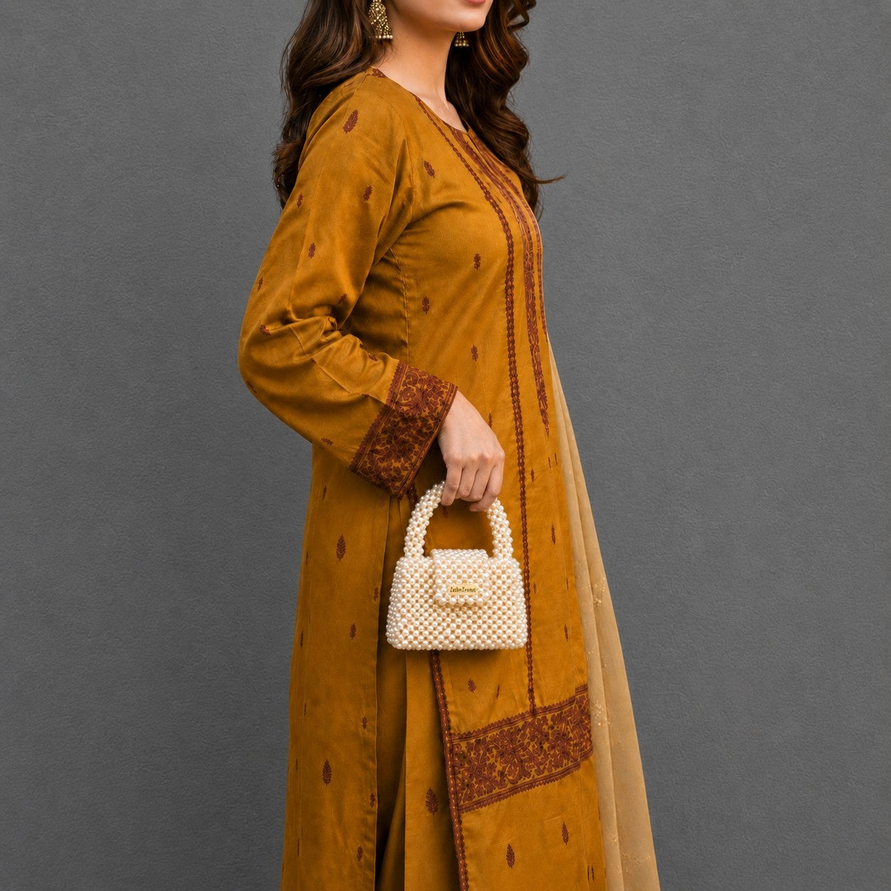 Velora Pearl Bag