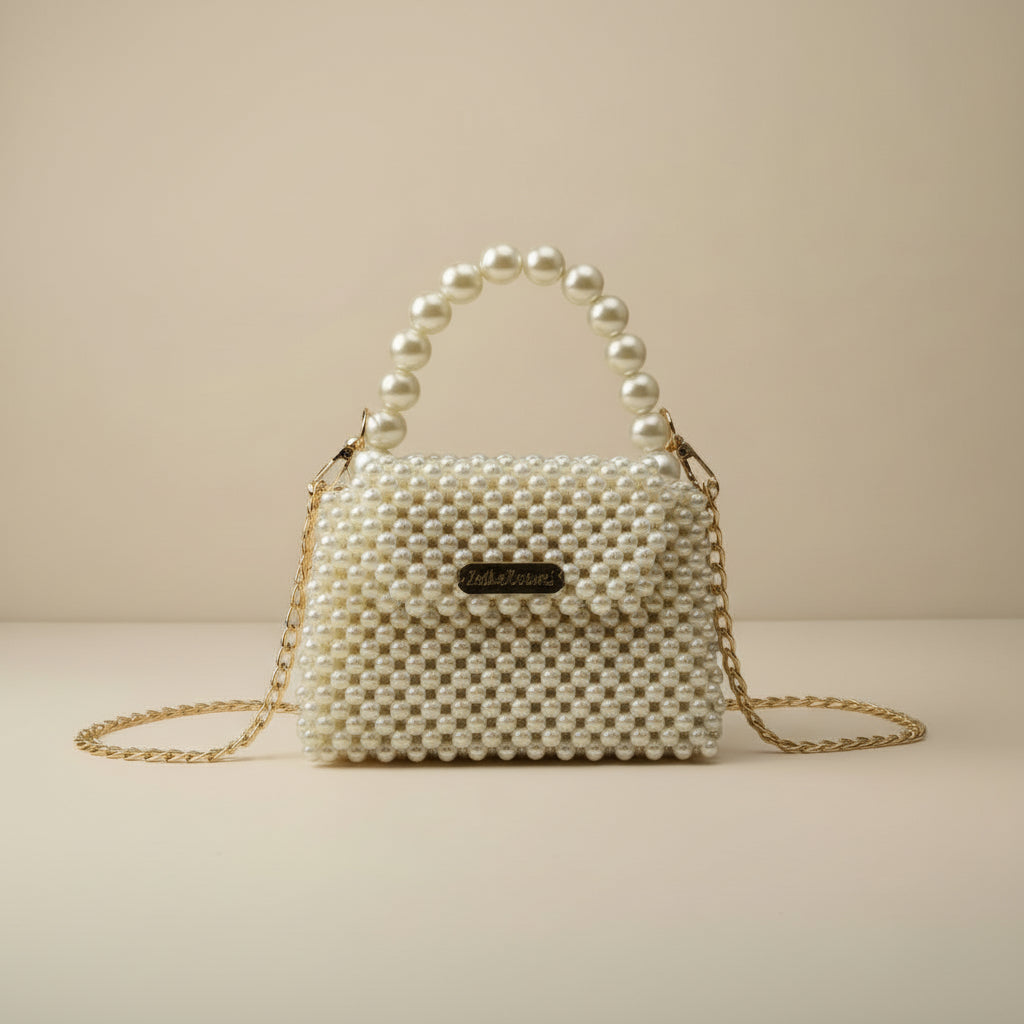 Faux pearls bag
