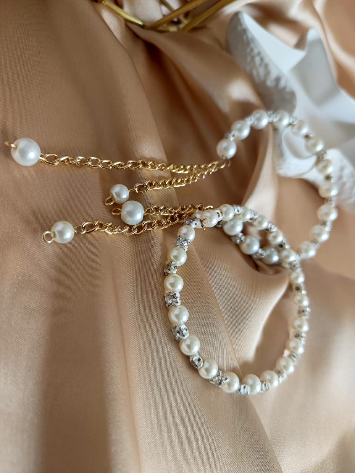 Pearls breclets
