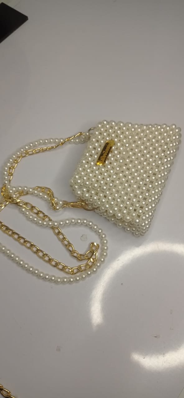 Plastic pearls bag